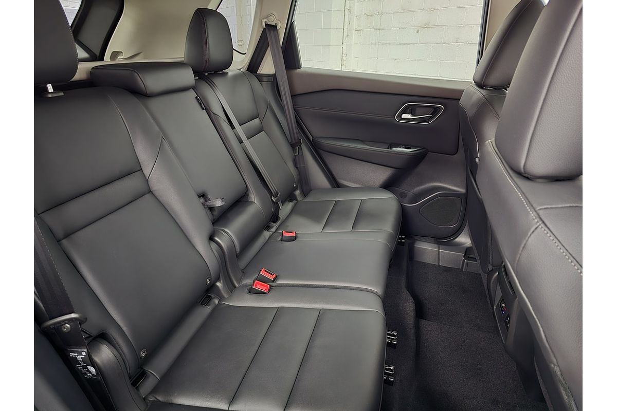 2025 Nissan X-TRAIL Ti e-POWER T33