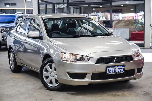 2013 Mitsubishi Lancer ES CJ