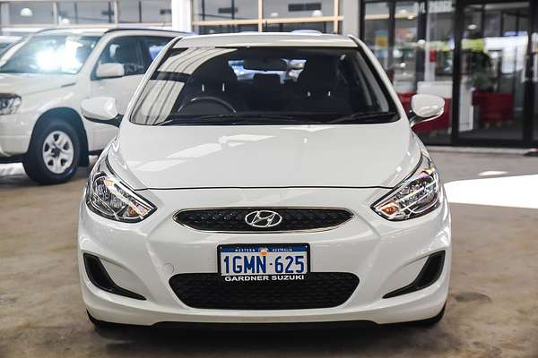 2018 Hyundai Accent Sport RB6