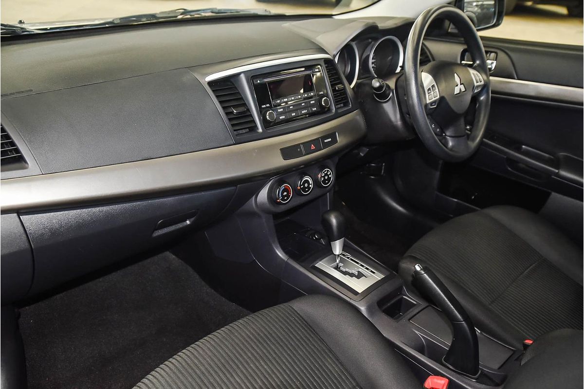 2013 Mitsubishi Lancer ES CJ