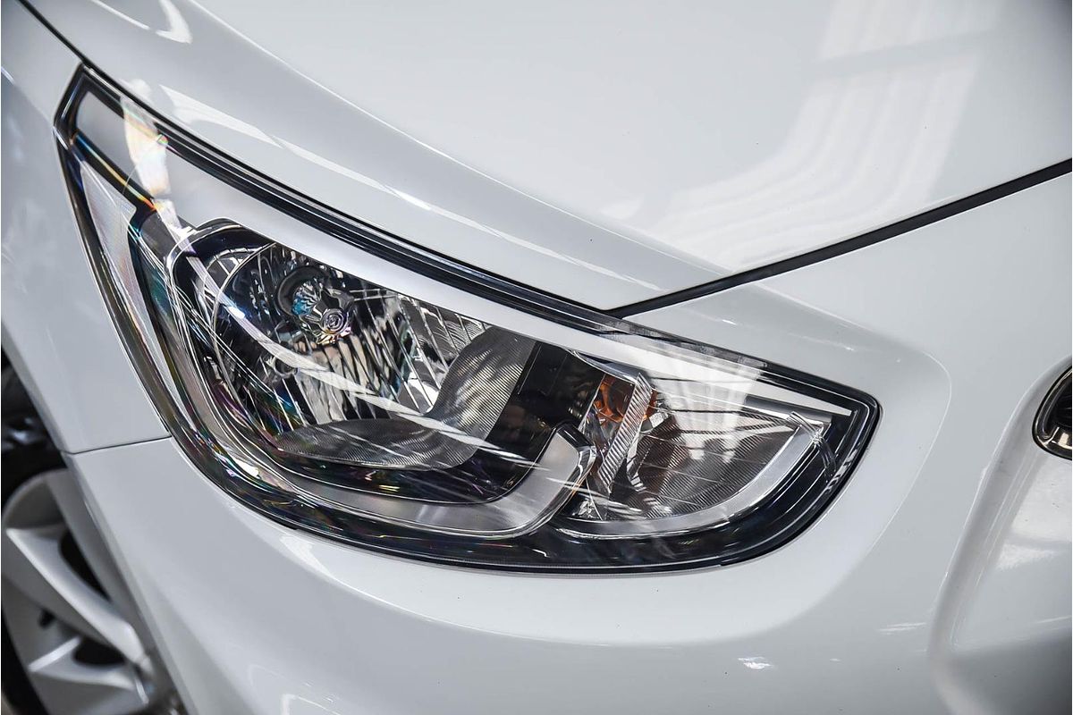 2018 Hyundai Accent Sport RB6