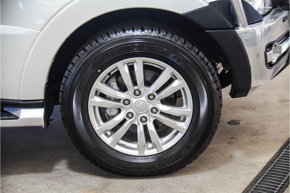 2019 Mitsubishi Pajero GLX NX