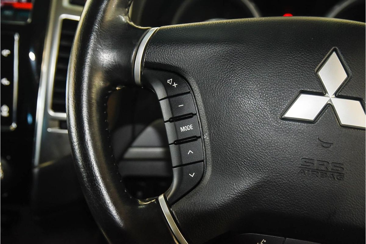 2019 Mitsubishi Pajero GLX NX