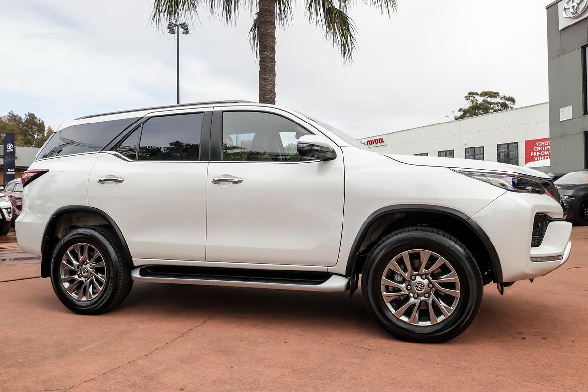 2024 Toyota Fortuner Crusade GUN156R