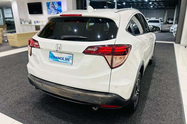 2017 Honda HR-V VTi-L