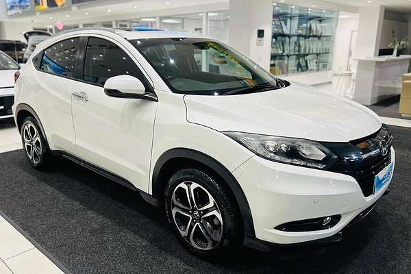 2017 Honda HR-V VTi-L