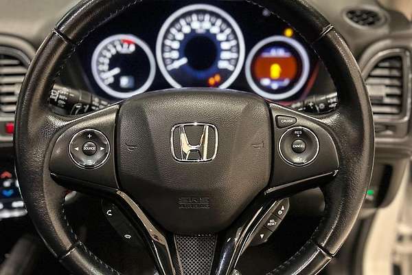 2017 Honda HR-V VTi-L