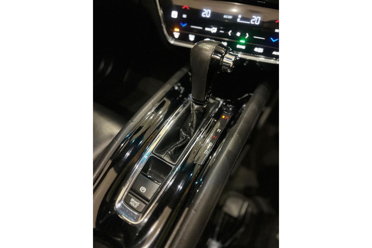 2017 Honda HR-V VTi-L