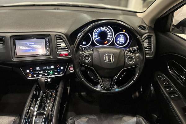 2017 Honda HR-V VTi-L