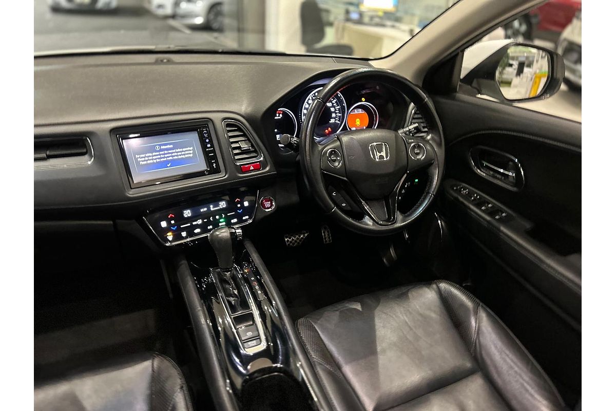 2017 Honda HR-V VTi-L