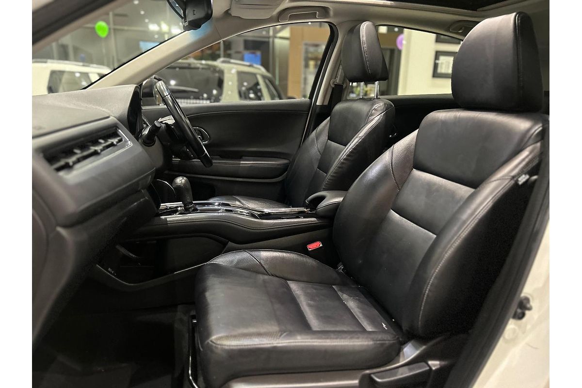 2017 Honda HR-V VTi-L