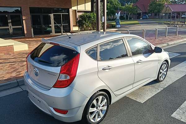 2012 Hyundai Accent Premium RB