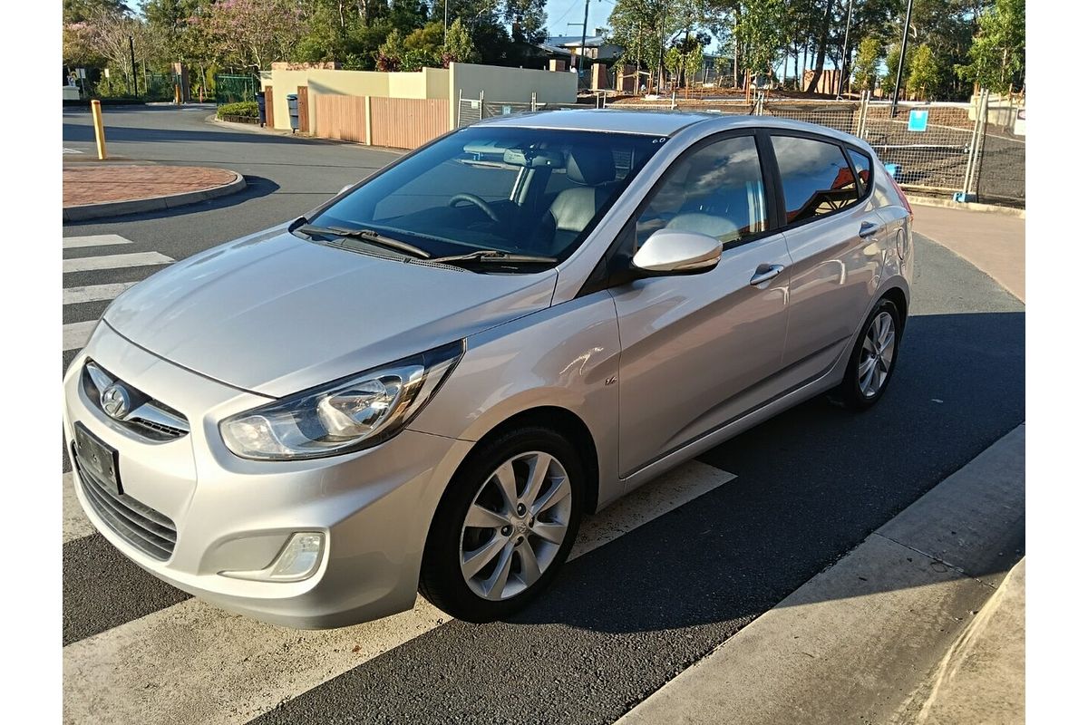 2012 Hyundai Accent Premium RB