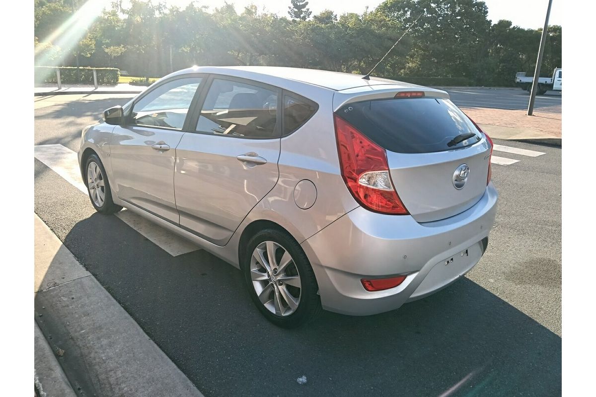 2012 Hyundai Accent Premium RB