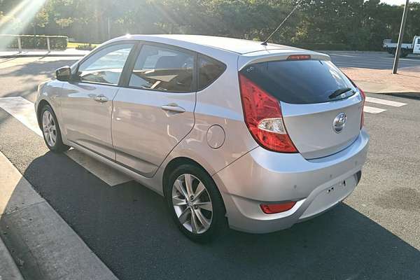 2012 Hyundai Accent Premium RB