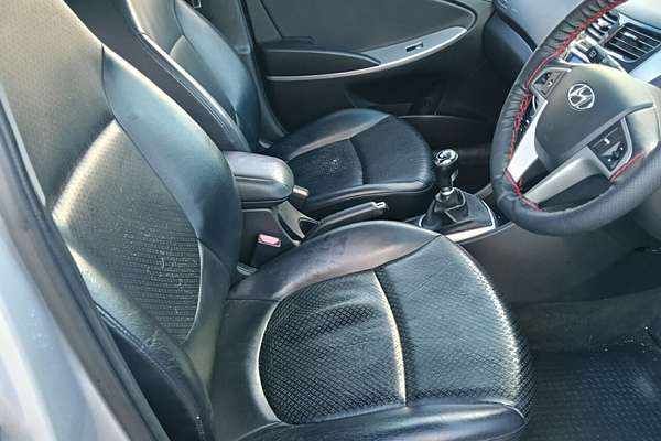 2012 Hyundai Accent Premium RB