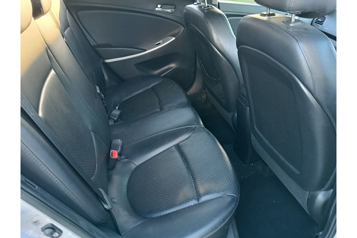 2012 Hyundai Accent Premium RB