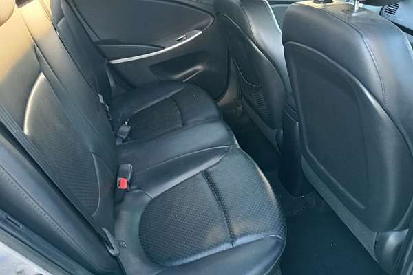 2012 Hyundai Accent Premium RB