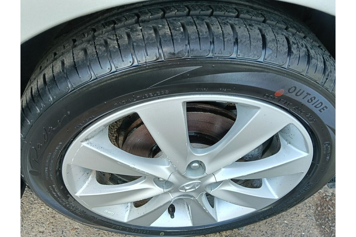 2012 Hyundai Accent Premium RB