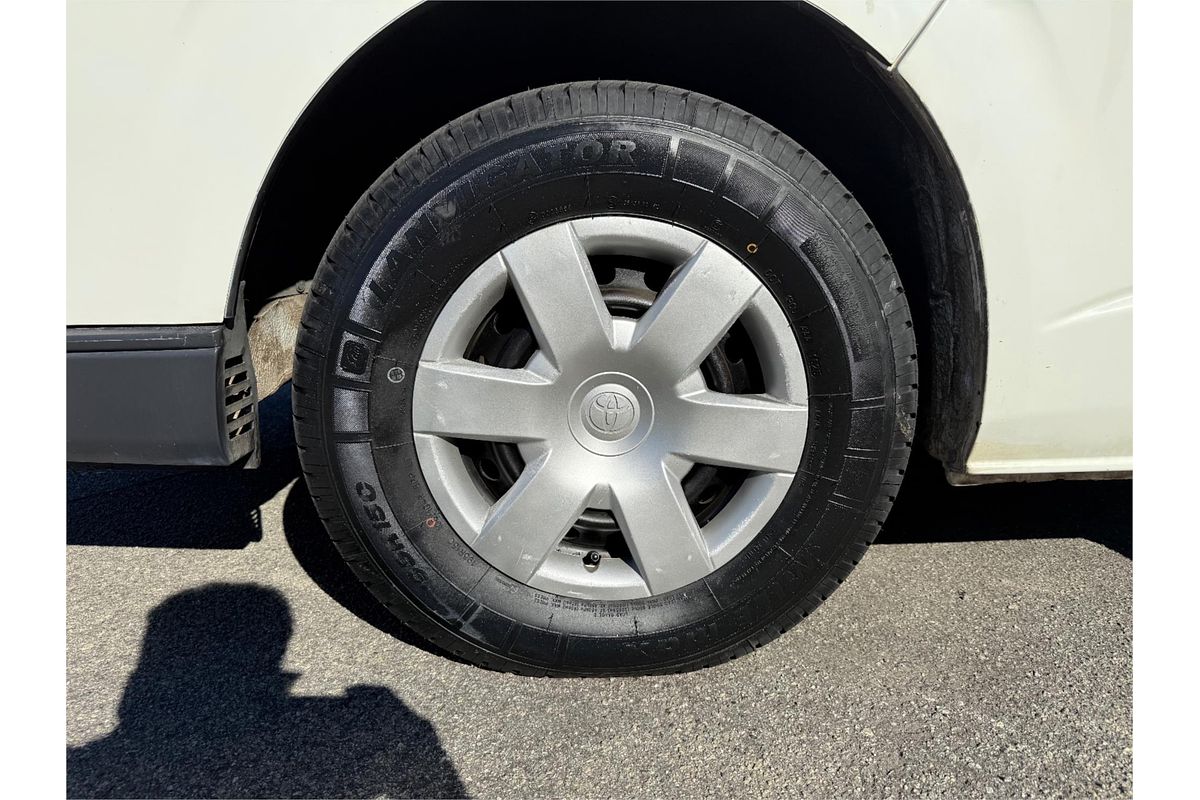 2006 Toyota Hiace Commuter TRH223R