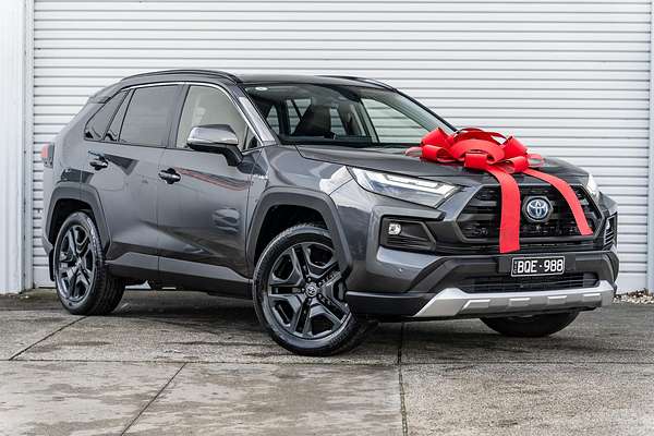 2021 Toyota RAV4 Edge AXAH54R