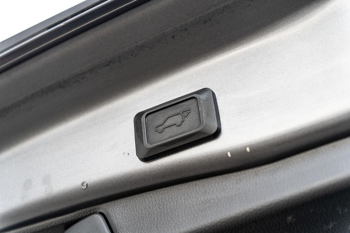 2021 Toyota RAV4 Edge AXAH54R