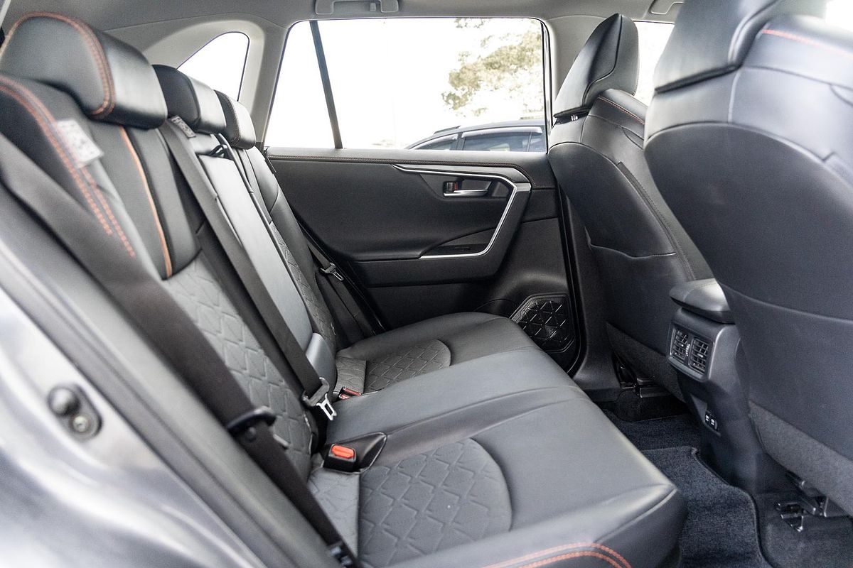 2021 Toyota RAV4 Edge AXAH54R