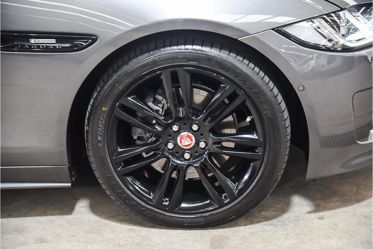 2018 Jaguar XE 20d Prestige X760
