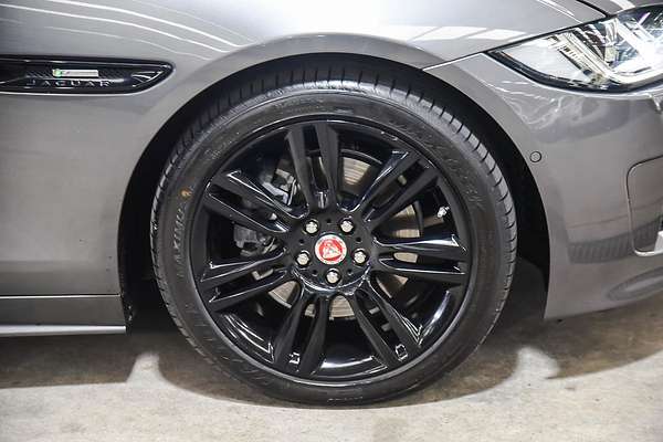 2018 Jaguar XE 20d Prestige X760