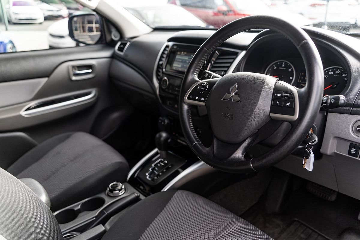 2015 Mitsubishi Triton GLS MQ 4X4