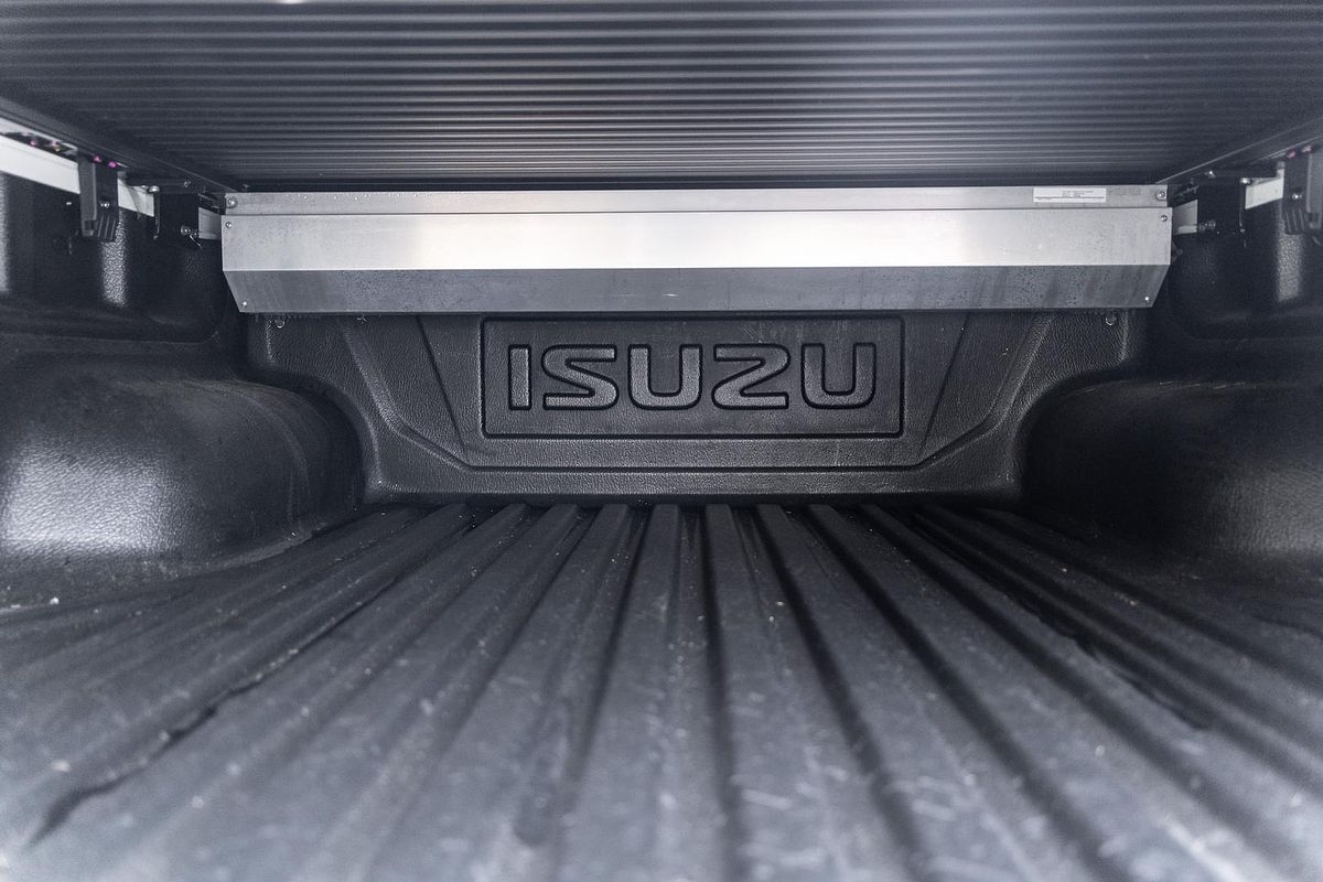 2023 Isuzu D-MAX X-TERRAIN 4X4