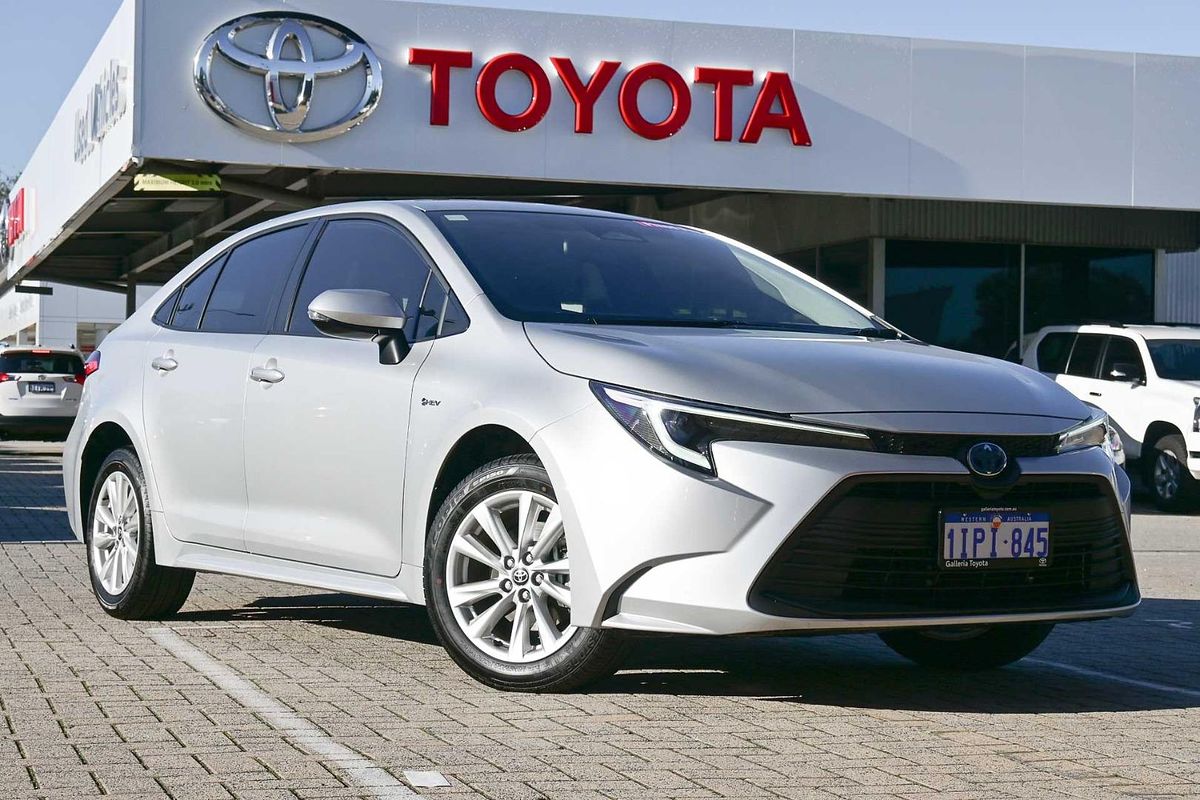 2025 Toyota Corolla Ascent Sport Hybrid ZWE219R