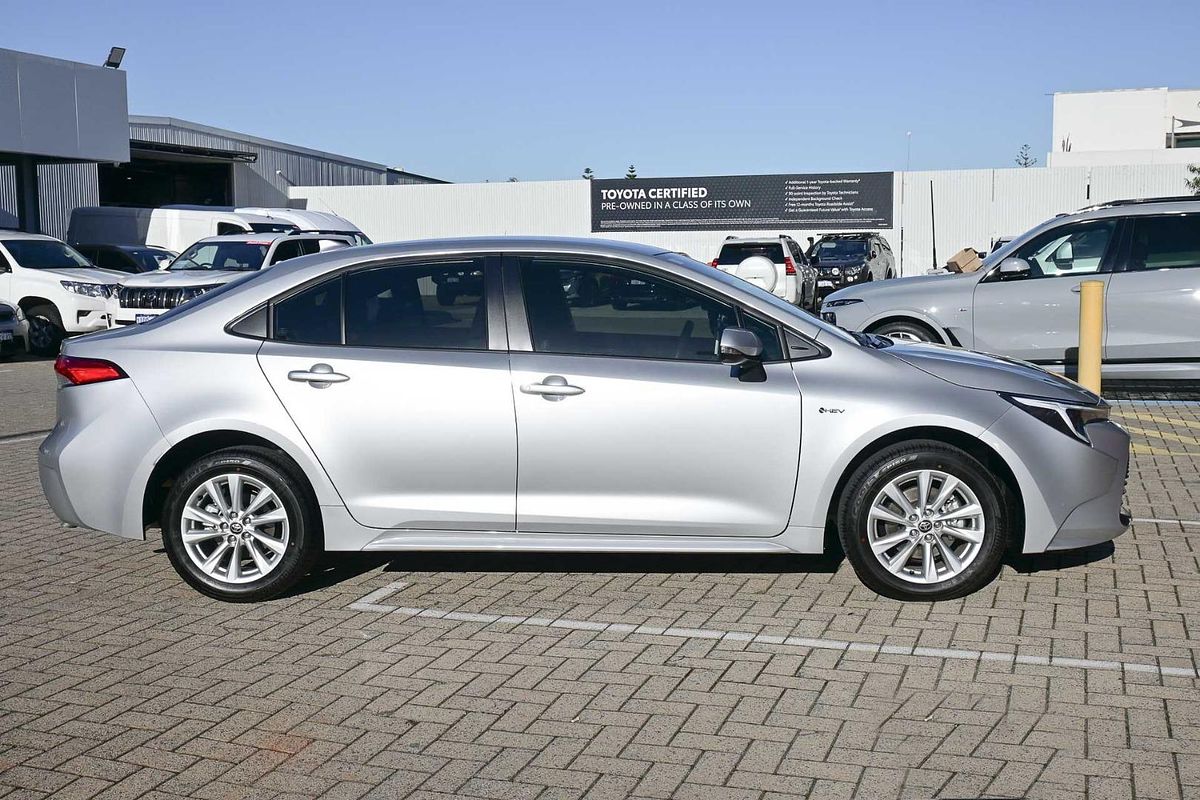 2025 Toyota Corolla Ascent Sport Hybrid ZWE219R