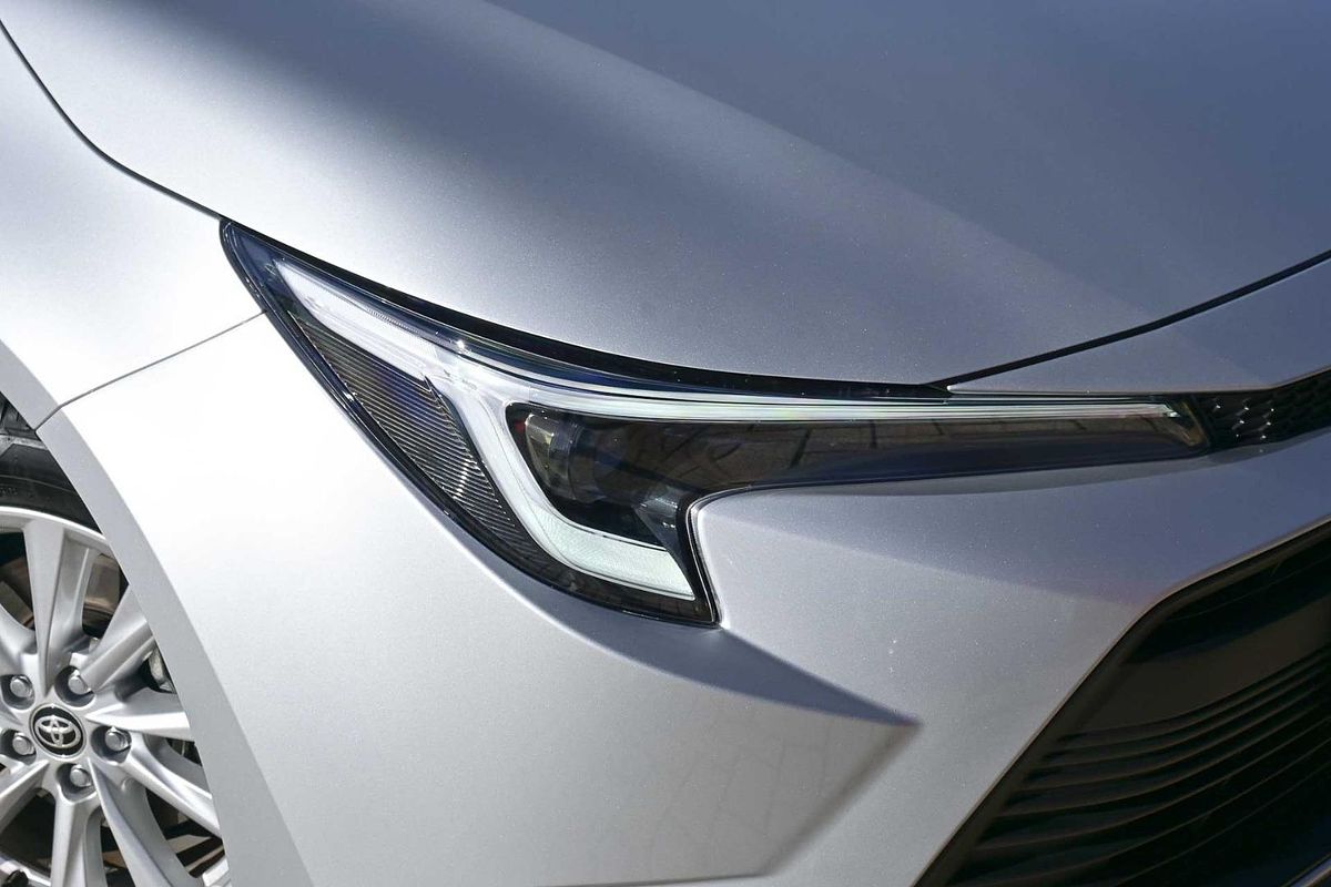 2025 Toyota Corolla Ascent Sport Hybrid ZWE219R