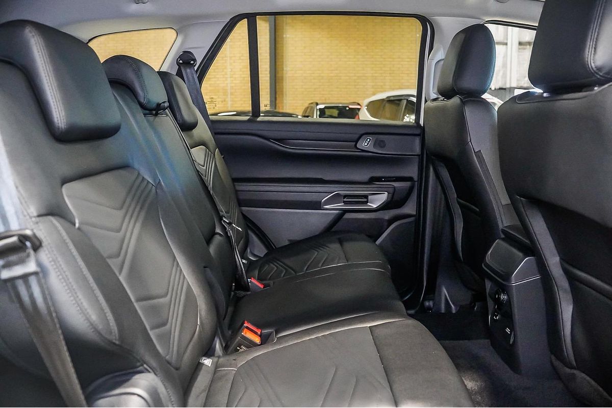2025 Ford Everest Trend 2.0L
