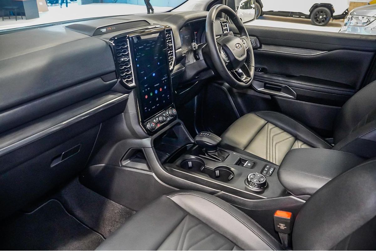 2025 Ford Everest Trend 2.0L