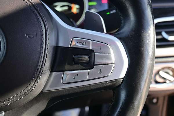 2018 BMW 7 Series 740e iPerformance G11