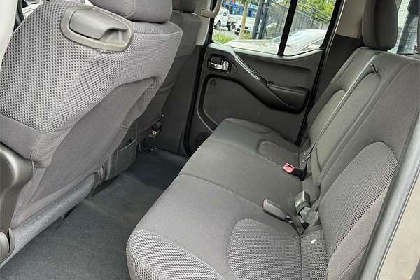 2007 Nissan Navara ST-X D40 Rear Wheel Drive
