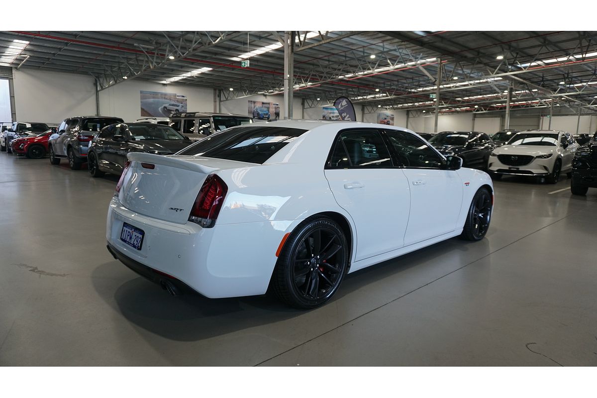 2021 Chrysler 300 SRT LX
