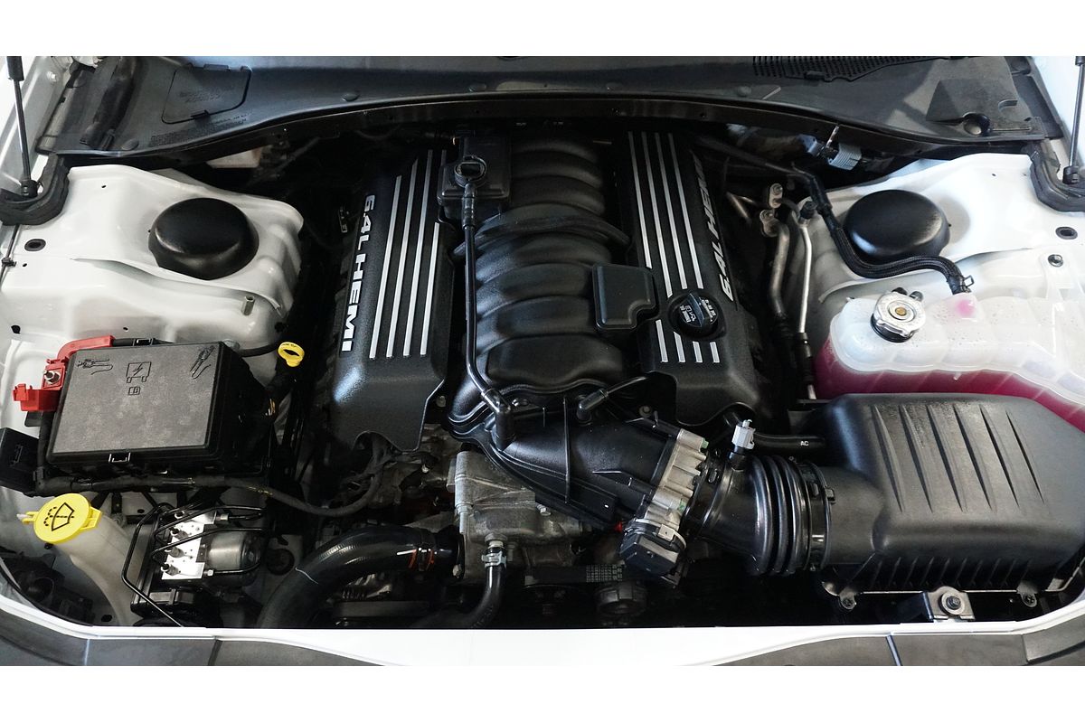 2021 Chrysler 300 SRT LX