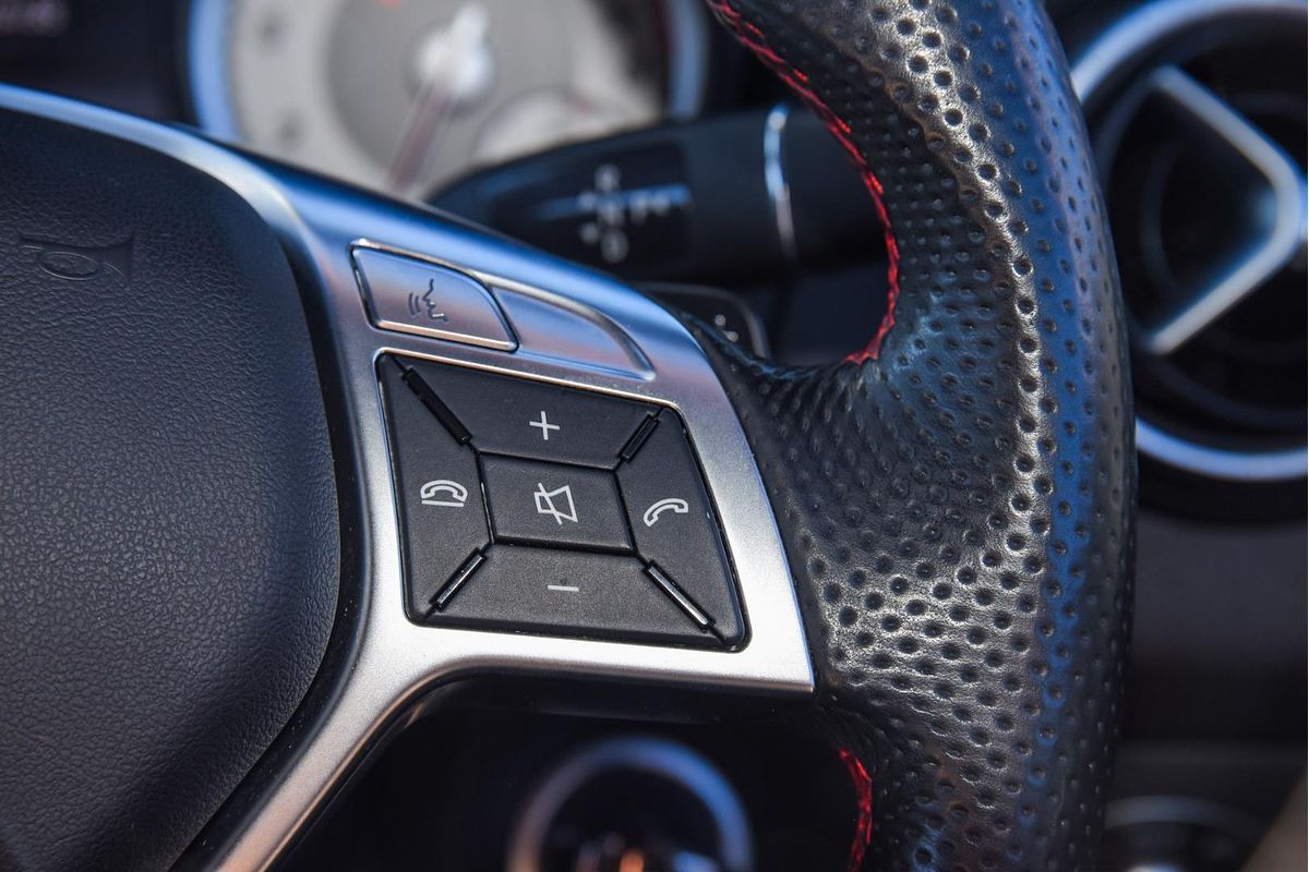 2014 Mercedes-Benz CLA-Class CLA250 Sport C117