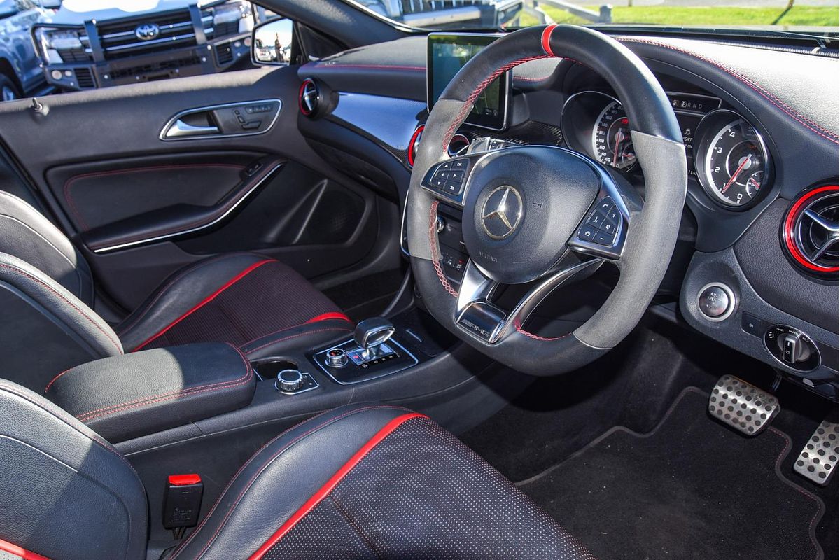 2016 Mercedes-Benz GLA-Class GLA45 AMG X156