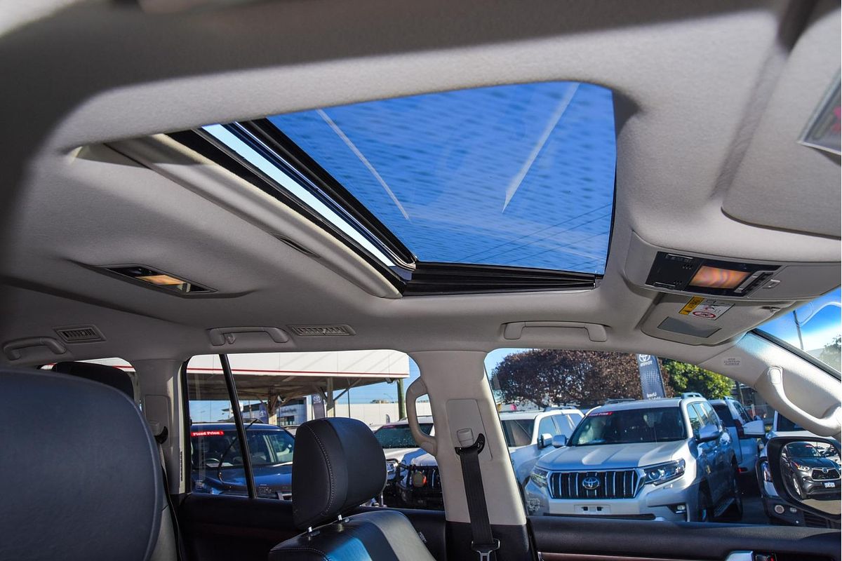 2016 Toyota Landcruiser VX VDJ200R