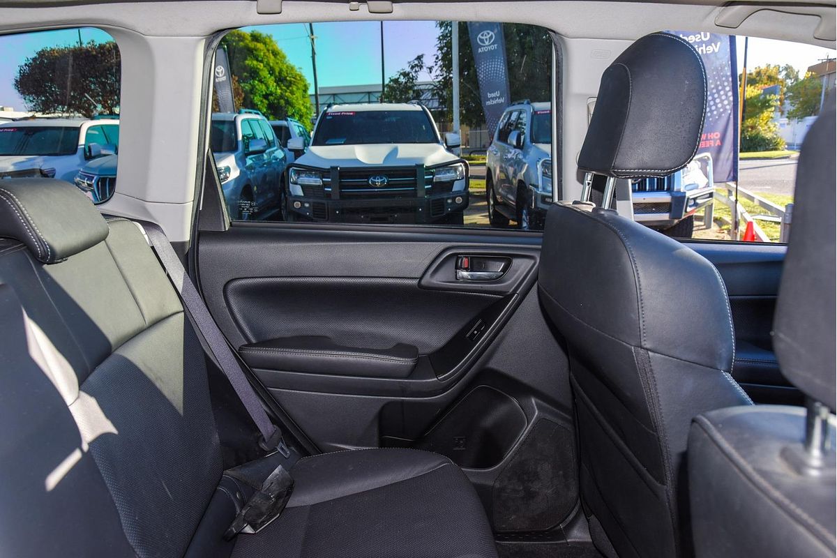 2015 Subaru Forester 2.5i-S S4