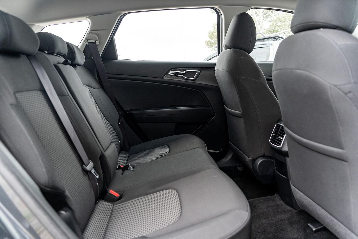 2023 Kia Sportage S NQ5