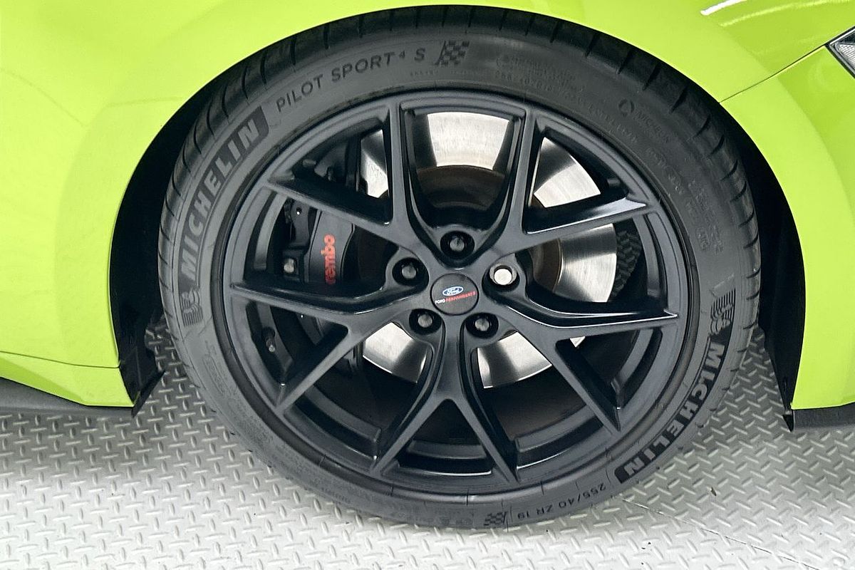 2020 Ford Mustang R-SPEC FN