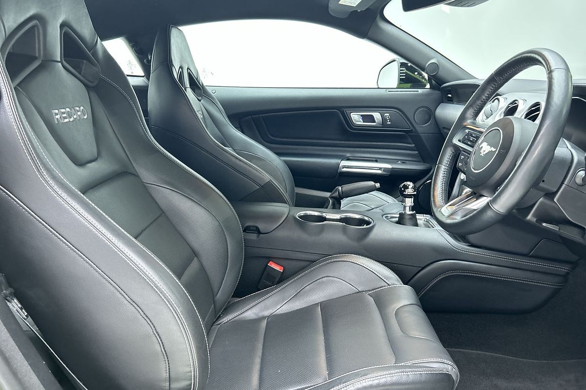 2020 Ford Mustang R-SPEC FN