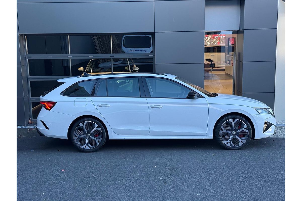 2025 SKODA Octavia RS NX