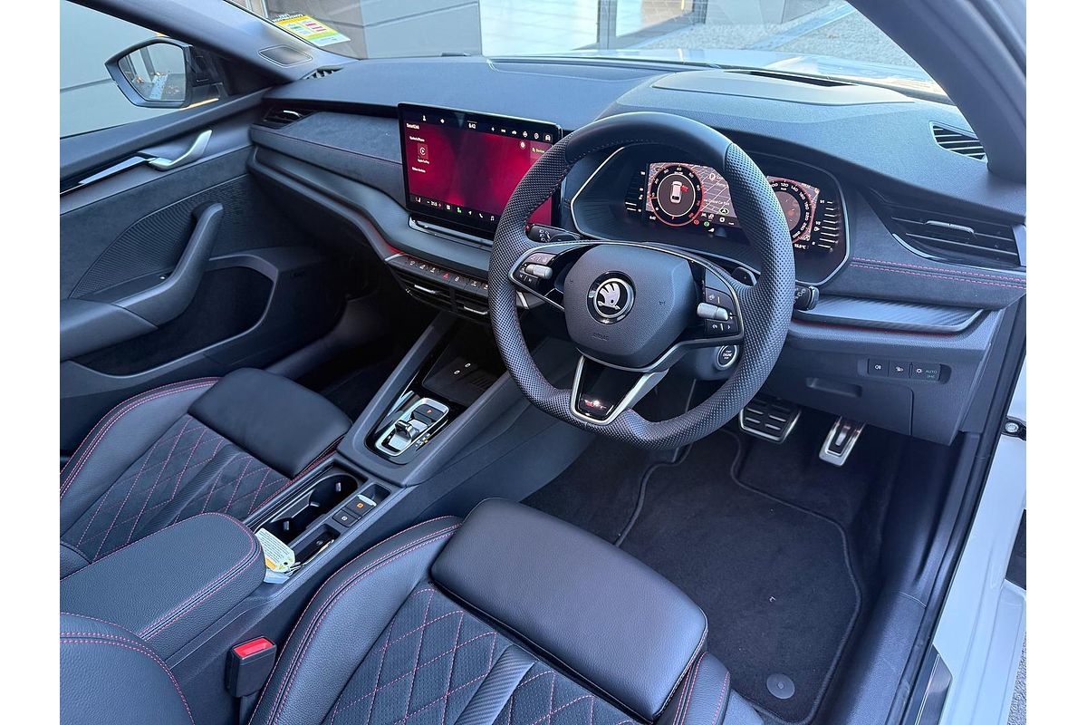 2025 SKODA Octavia RS NX