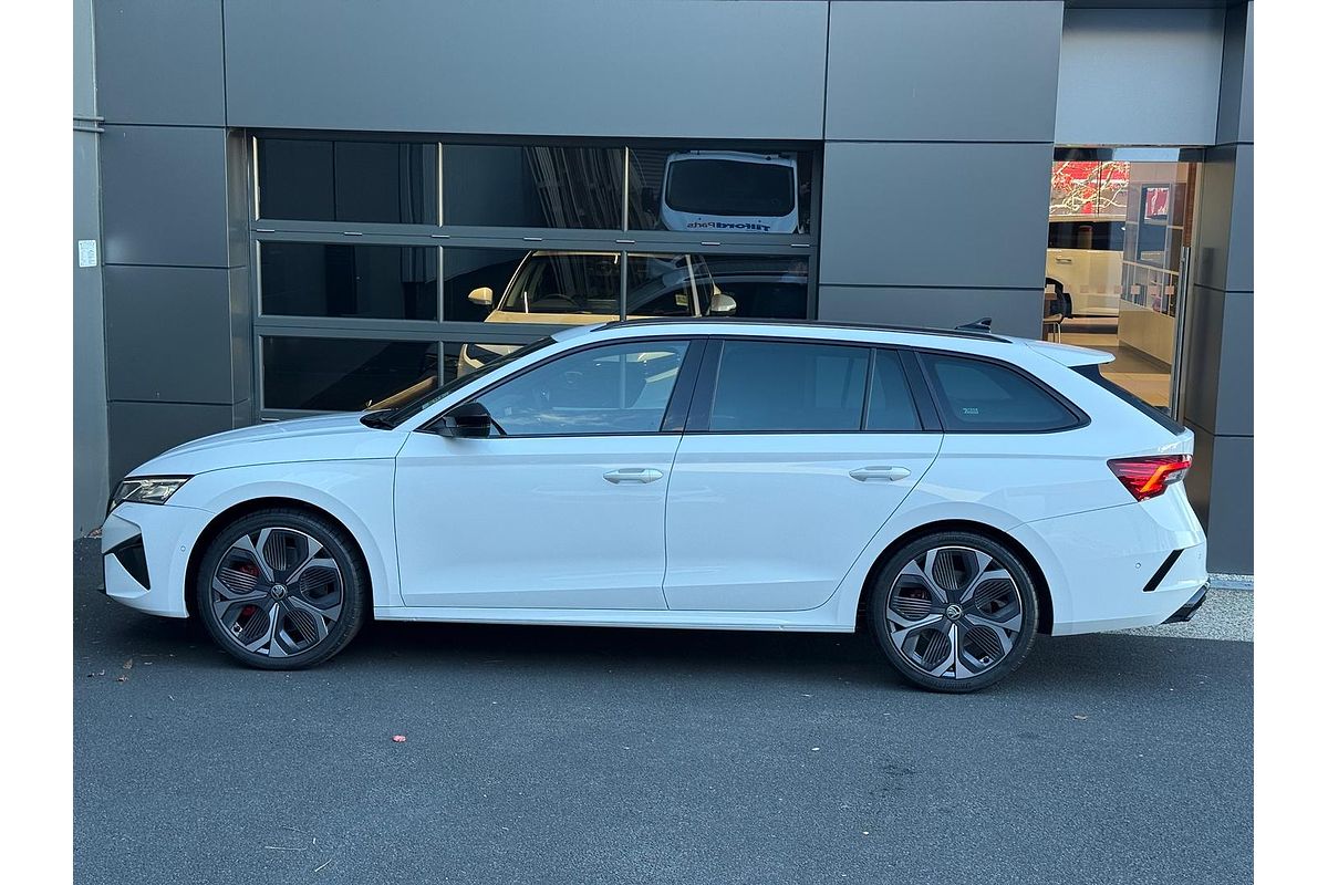 2025 SKODA Octavia RS NX